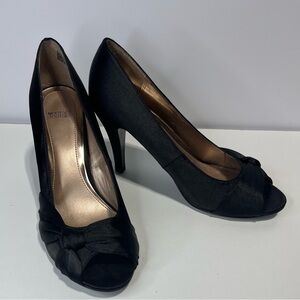 Mootsie Tootsies Womens size 9.5 Black Satin Peep Toe Slip On 3" Heel Pump Shoes